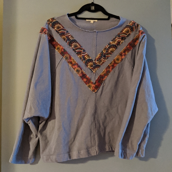 Vintage Style Pullover - Picture 2 of 4